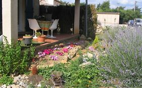 Bed And Breakfast Les Tourterelles À